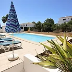 Apart Quinta Dos Martins - Swimming Pool - By Bedzy